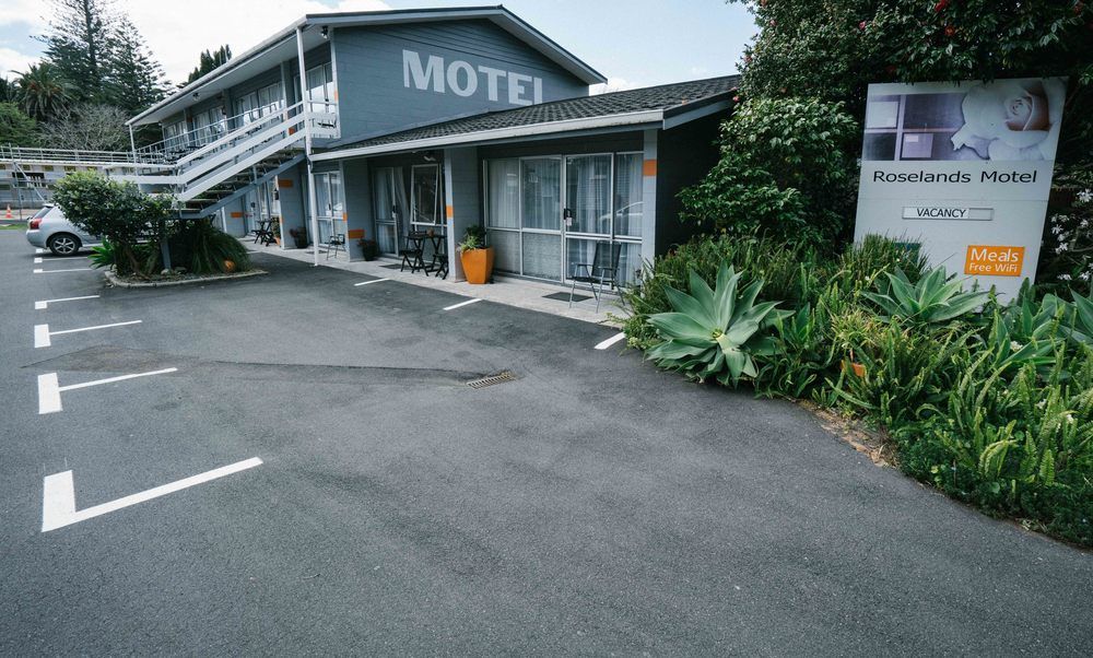 Roselands Motel Tauranga Exterior foto